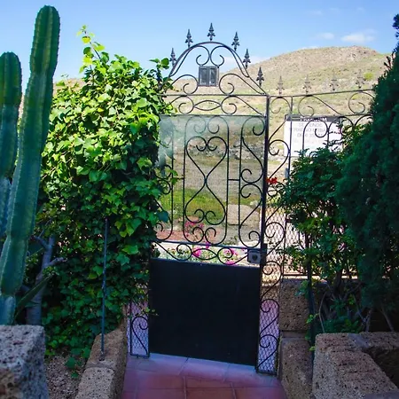 Los Halcones Holiday home