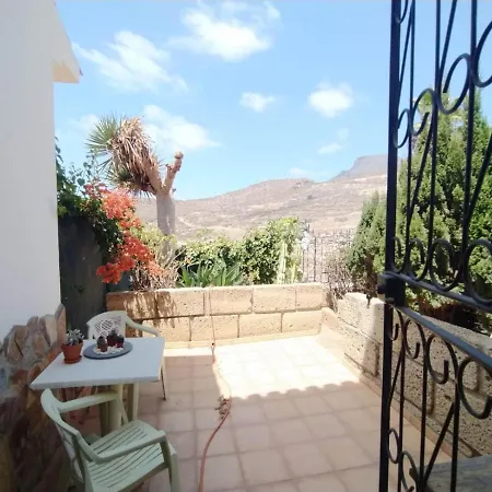 Los Halcones Holiday home Chayofa